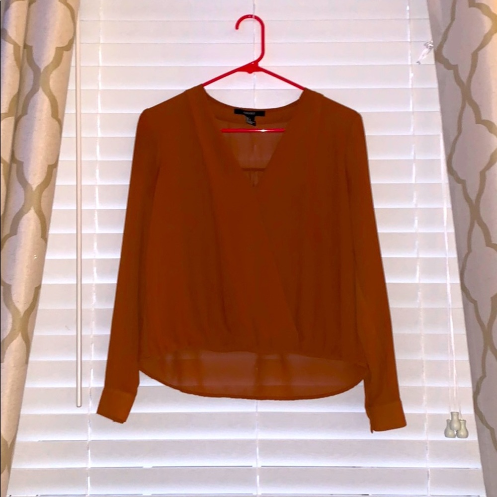 Longsleeve V-Cut Shirt
